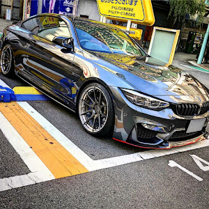 M4 クーペ