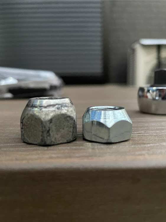 ノートのDIY・ワイトレ20mm・無事ナット使えない・写真に注意に関するカスタム事例の投稿画像5枚目