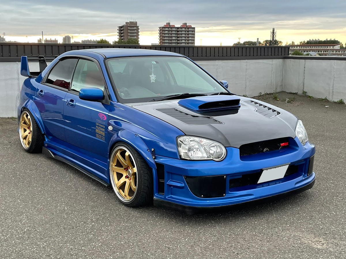 WRX STI 純正ボンネット