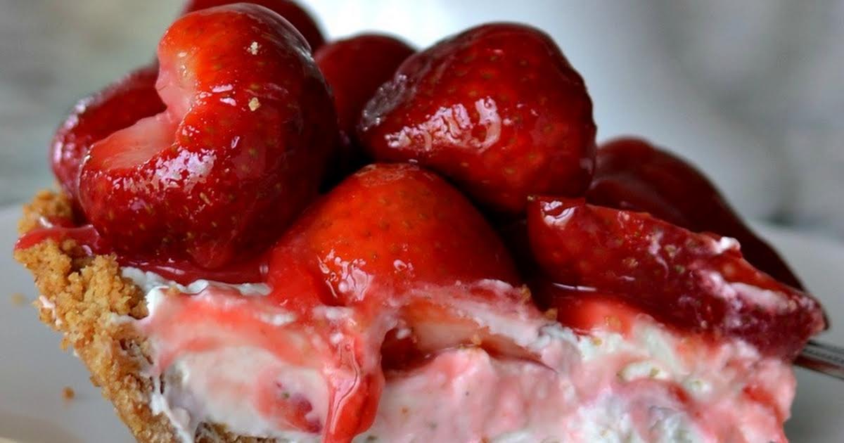 Beth's Strawberry Cream Cheese Pie | Just A Pinch Recipes