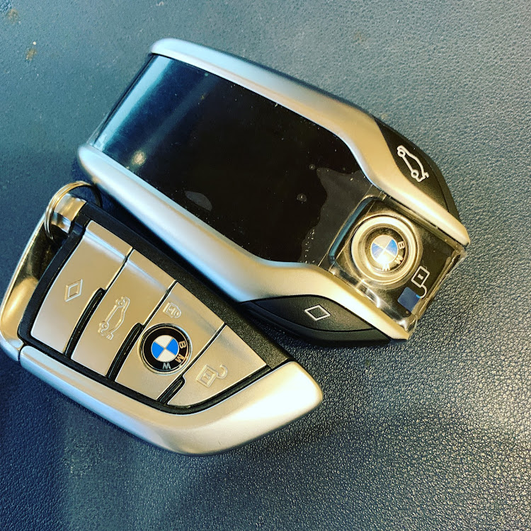 太郎さんが投稿したBMW 7シリーズに関するカスタム事例の投稿画像1枚目