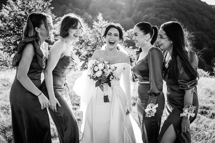 Hochzeitsfotograf Juhos Eduard (juhoseduard). Foto vom 4. Dezember 2023