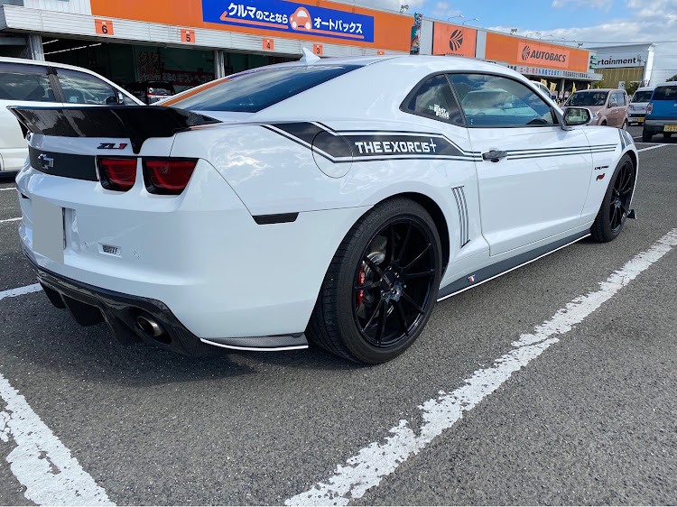 カマロのアメ車・シボレー・マニュアル車・LOOP POWER SHOTワイスピ コラボ・クエイル珈琲に関するカスタム事例の投稿画像1枚目
