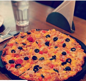 Francesco’s Pizzeria menu 