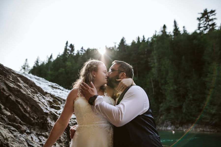 Fotografo di matrimoni Mélanie Olmstead (mostudio). Foto del 31 marzo 2022