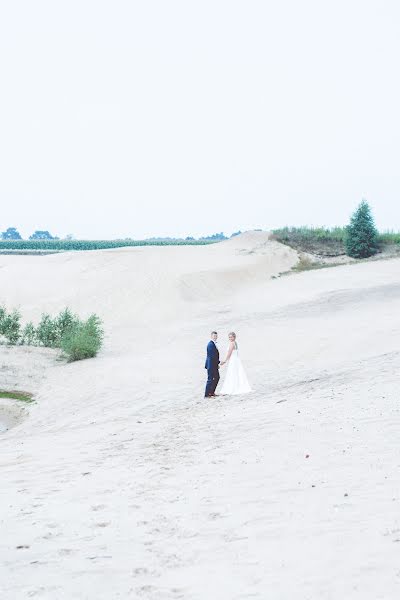 Fotografo di matrimoni Conny Seroka (seroka). Foto del 24 settembre 2015