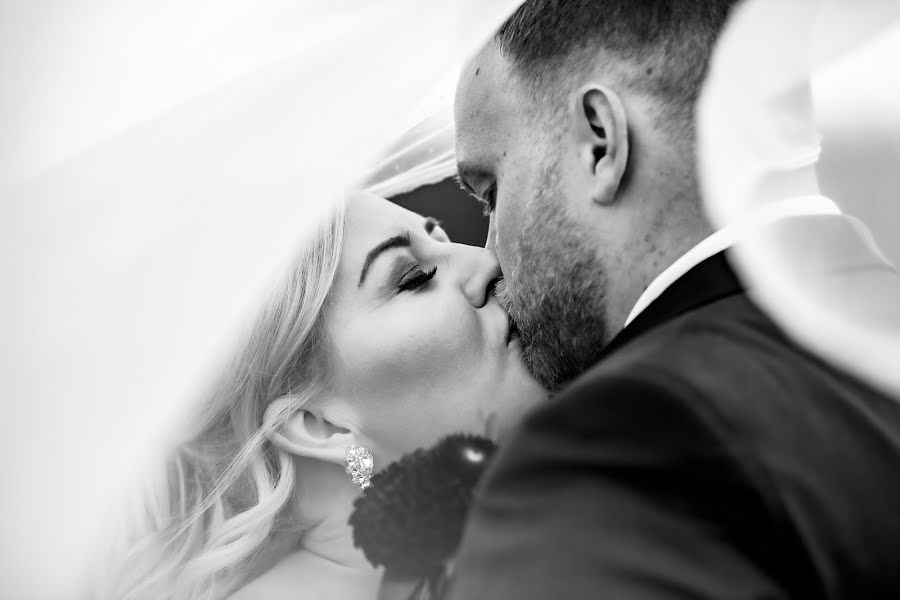 Wedding photographer Kelsey Sproule (kelseysproule). Photo of 17 October 2019