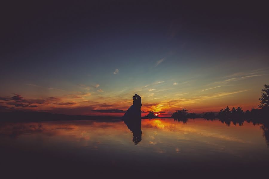 Fotógrafo de bodas Zsolt Váraljai (vzsphotography). Foto del 5 de enero 2021