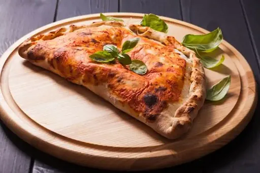 Classic Stuffed Calzone [Non Veg]