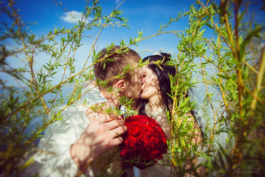 Wedding photographer Roman Gukov (grom13). Photo of 7 March 2019