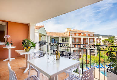 Apartment with terrace and pool 2