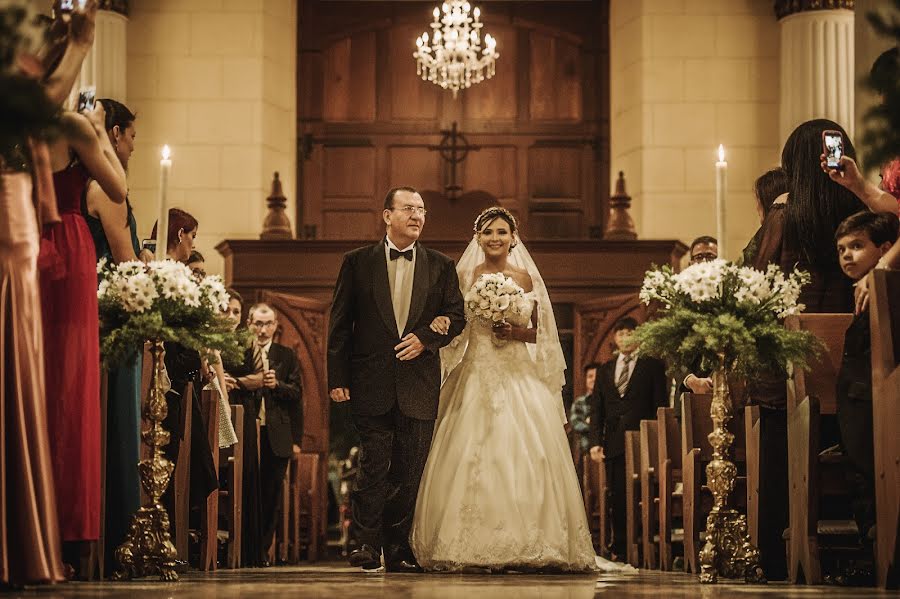 Fotógrafo de casamento Kelmi Bilbao (kelmibilbao). Foto de 2 de março 2016