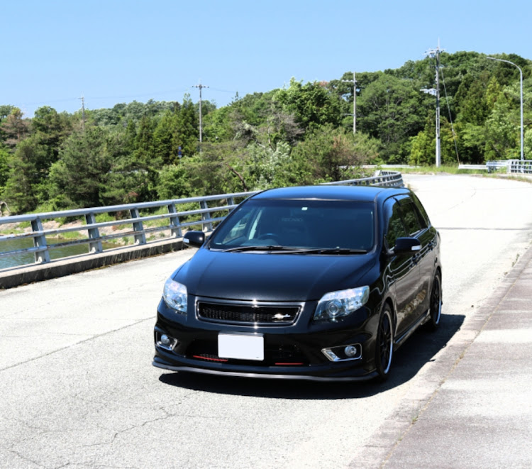 カローラフィールダーのドライブ・モデリスタ・カローラに関するカスタム事例の投稿画像1枚目