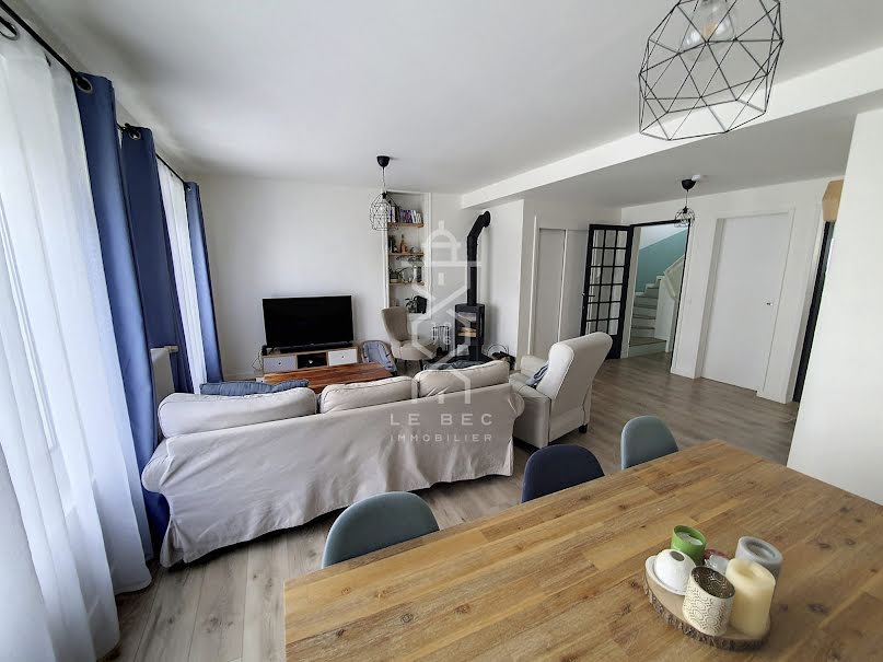 Vente maison 6 pièces 126 m² à Lorient (56100), 378 000 €