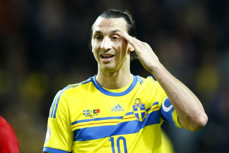 Ibrahimovic: "Messi? Fantastisch. Ronaldo? Goed. Zlatan? Wow!"