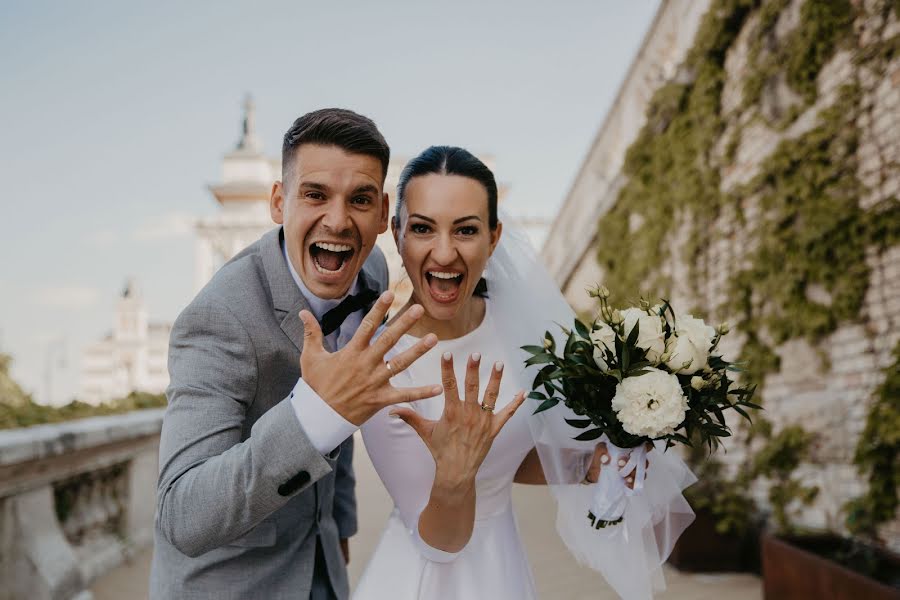 Wedding photographer Zsuzsi Forgács (forgacszsuzsi). Photo of 23 June 2021