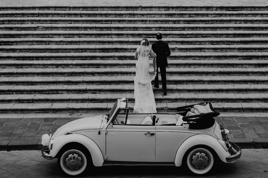 Fotografo di matrimoni Ennio Florio (fotograficart). Foto del 26 gennaio 2020