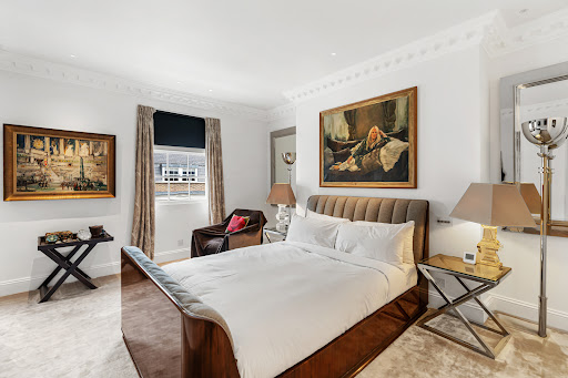 Maison avec jardin et terrasse 4