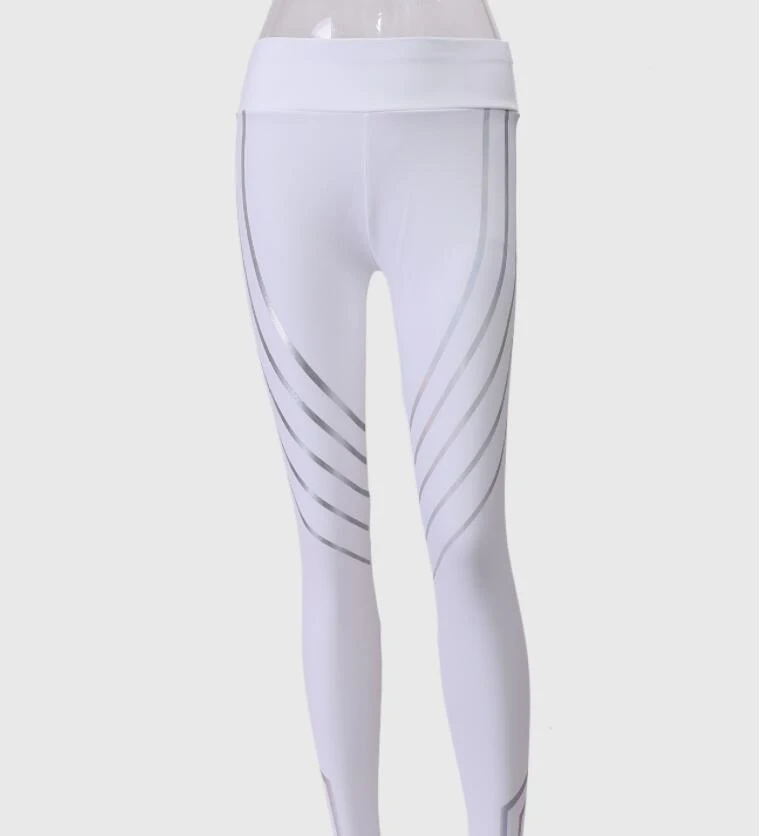 Legging de sport amincissant avec impression laser pour yoga fitness, pantalon de yoga ajusté, idéal pour l'entraînement, améliore la silhouette.