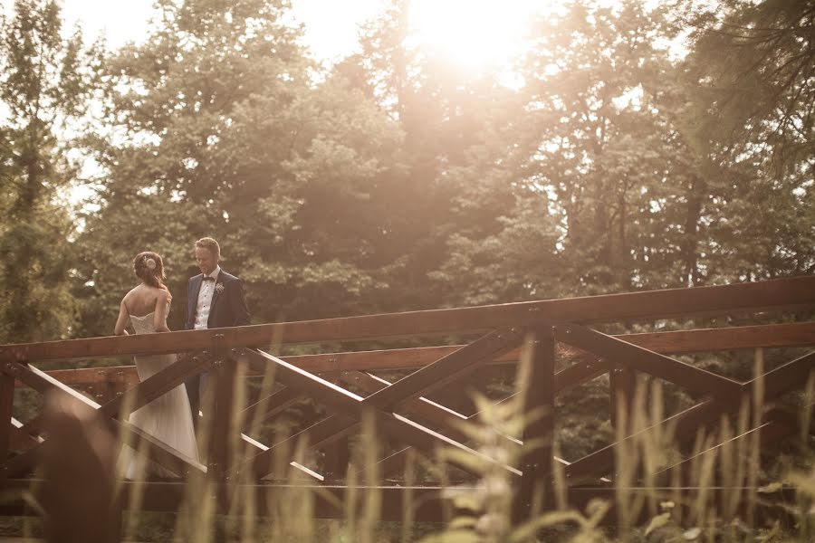 Fotógrafo de casamento Tamás Dóczi (aeterno). Foto de 14 de fevereiro 2019