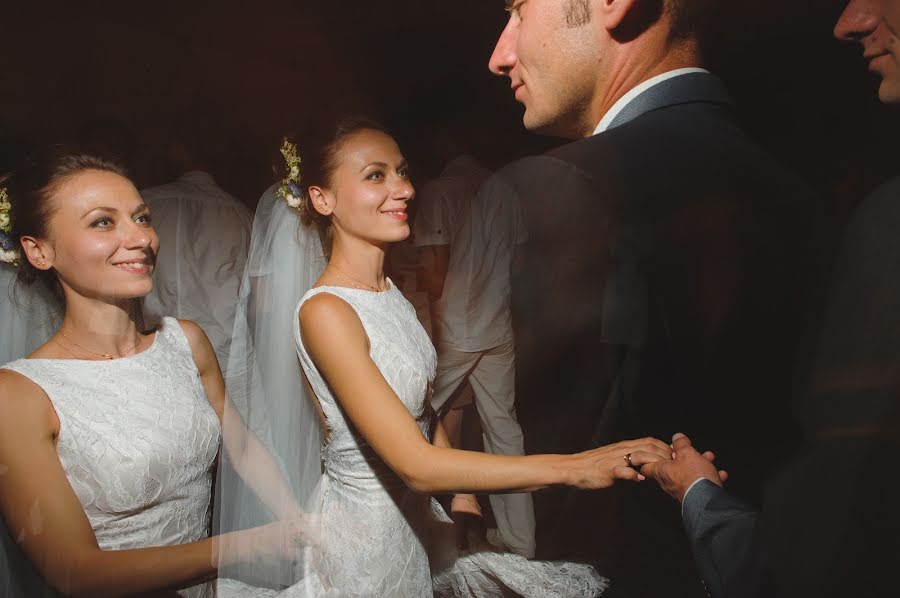 結婚式の写真家Dmitriy Frolov (xiii)。2014 9月23日の写真