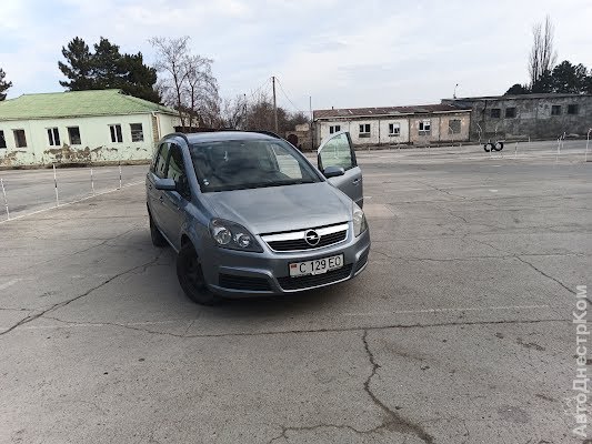 продам авто Opel Zafira Zafira B фото 4