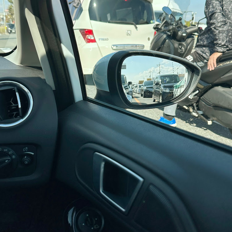 MKXの遭遇率・見たこともなかったのに・何故今なんですかに関するカスタム事例の投稿画像1枚目