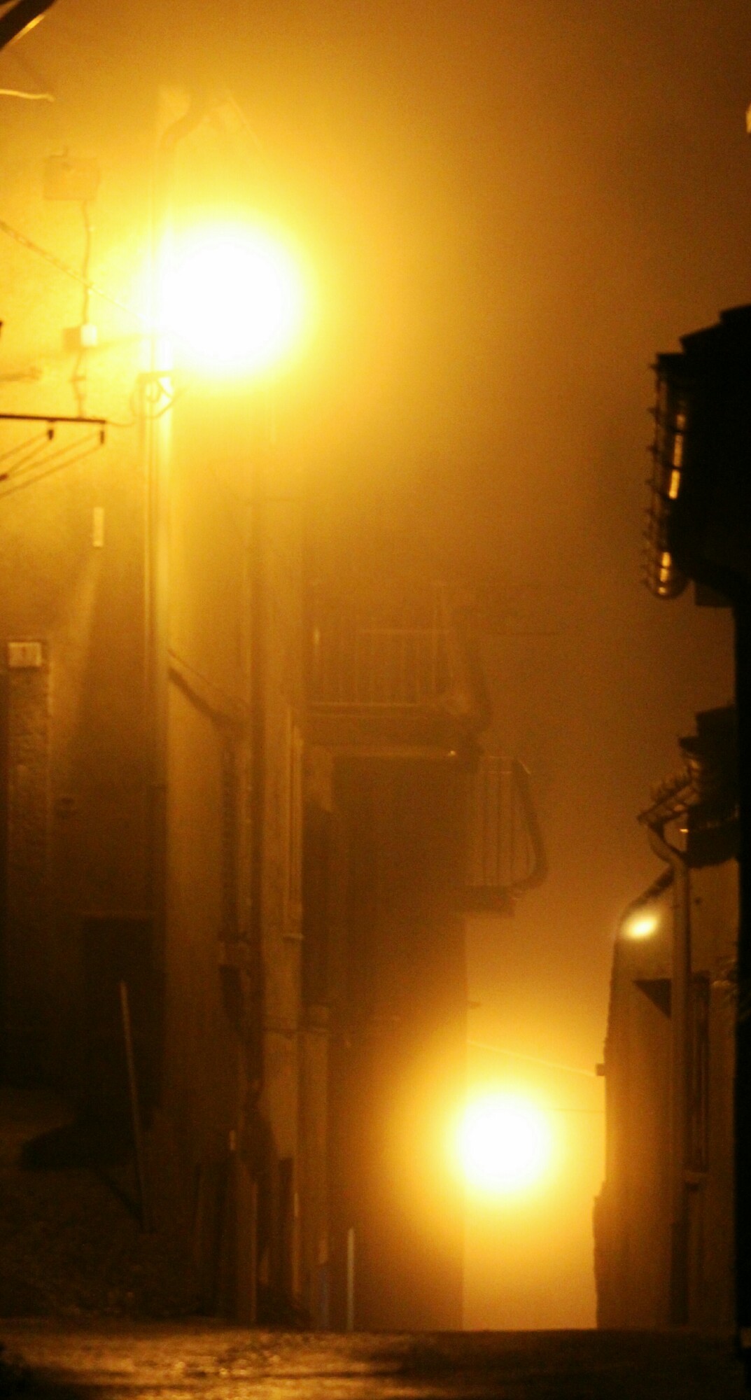 nebbia nella notte di utente cancellato