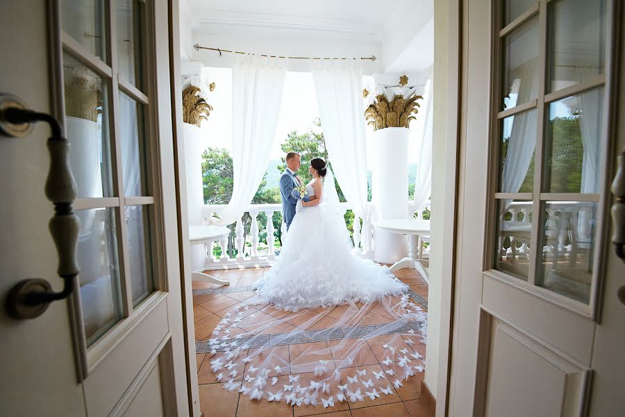 Fotografo di matrimoni Ilya Latyshev (ilatyshew). Foto del 4 aprile 2017