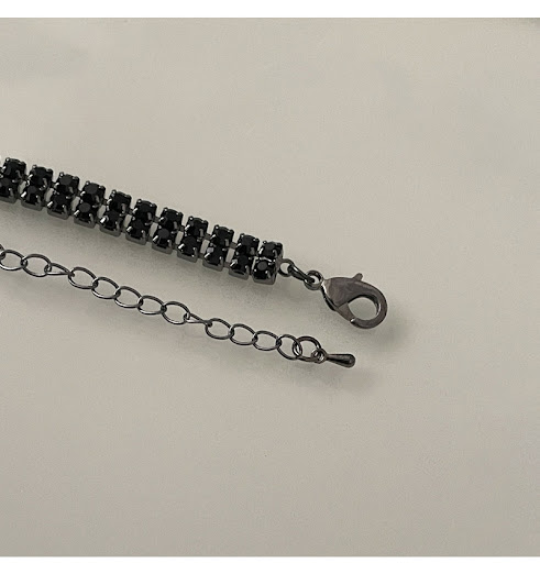 Title 6, Black Full Diamond Stitching Rose Red XINGX Nec...