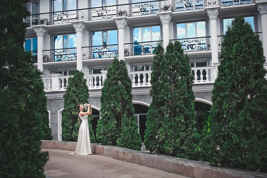 Wedding photographer Lyudmila Nelyubina (lnelubina). Photo of 10 January 2019