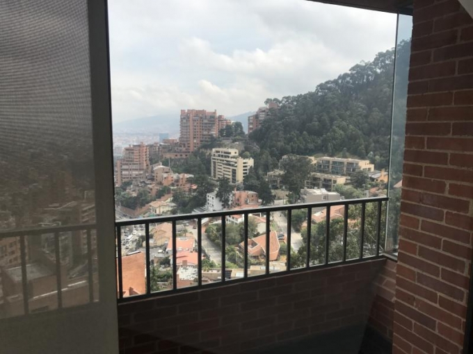 Apartamento En Venta - El Retiro, Bogota