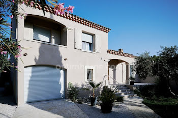 maison à Maussane-les-Alpilles (13)