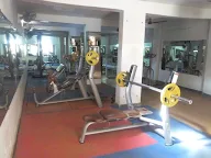 PLATINUM GYM photo 1