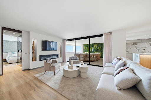 Apartment with terrace 1
