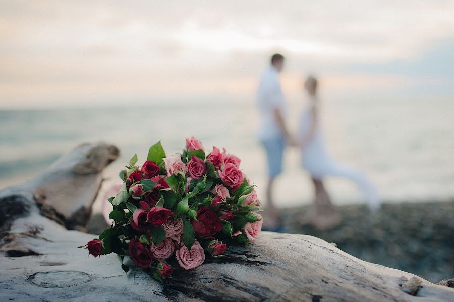 Fotógrafo de casamento Andrey Samsonov (kalmanec). Foto de 11 de abril 2016