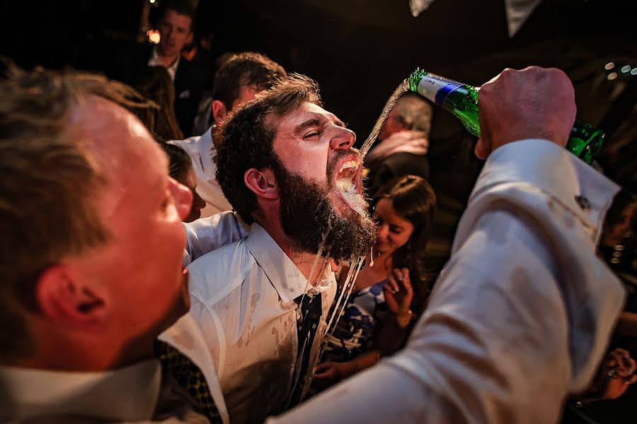 Fotógrafo de casamento Marius Tudor (mariustudor). Foto de 6 de outubro 2017