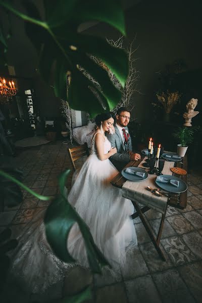 Wedding photographer Denis Khuseyn (legvinl). Photo of 14 November 2019