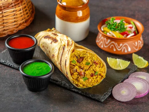 Chicken Reshmi Tikka Paratha Roll