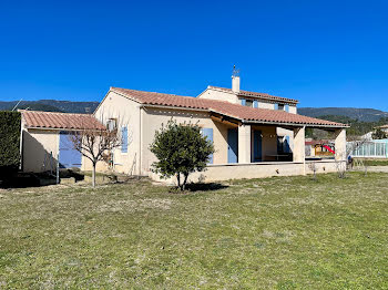 villa à La Motte-d'Aigues (84)