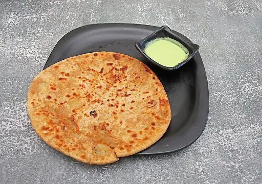 Methi Pyaz Paratha