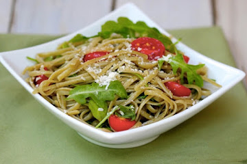 Linguine with Baby Arugula and Fresh Herbs