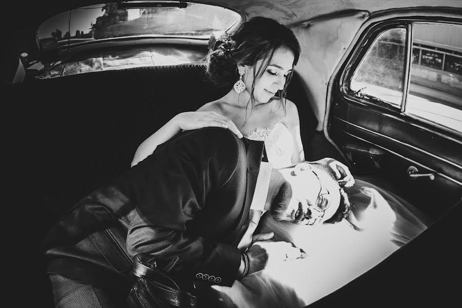 Photographe de mariage Kseniya Zharkovskaya (fufaxu). Photo du 20 novembre 2018