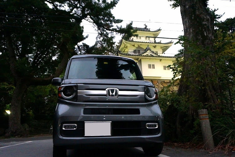 N-VANのお城とコラボ・津城跡・お堀と石垣・お城マニアに関するカスタム事例の投稿画像1枚目