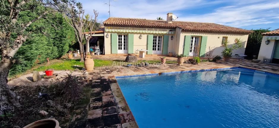 Vente maison 5 pièces 137 m² à Frejus (83600), 599 000 €