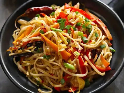 Veg Chilli Garlic Noodles