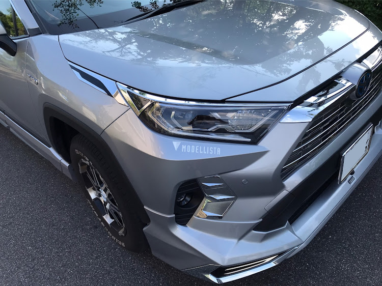 RAV4のRAV4 JAPAN in 東海・車内撮影・ステッカー貼りに関するカスタム事例の投稿画像1枚目