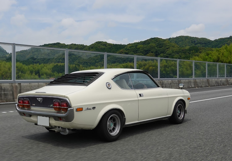 RX-7の静岡空港ミーティング・ロータリー・箱根REMT・コスモ・ルーチェに関するカスタム事例の投稿画像24枚目