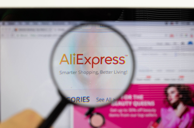 Alibaba và Aliexpress