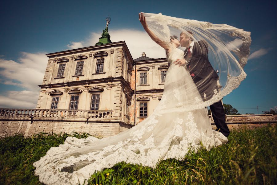 Wedding photographer Oleg Dobrianskyi (dobrianskiy). Photo of 8 August 2013